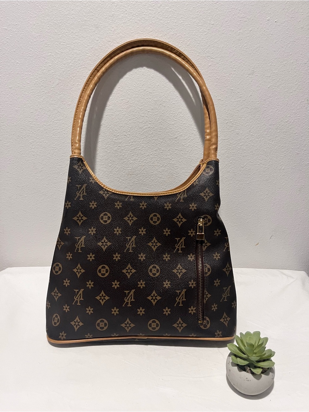Women’s Fashion Handbag